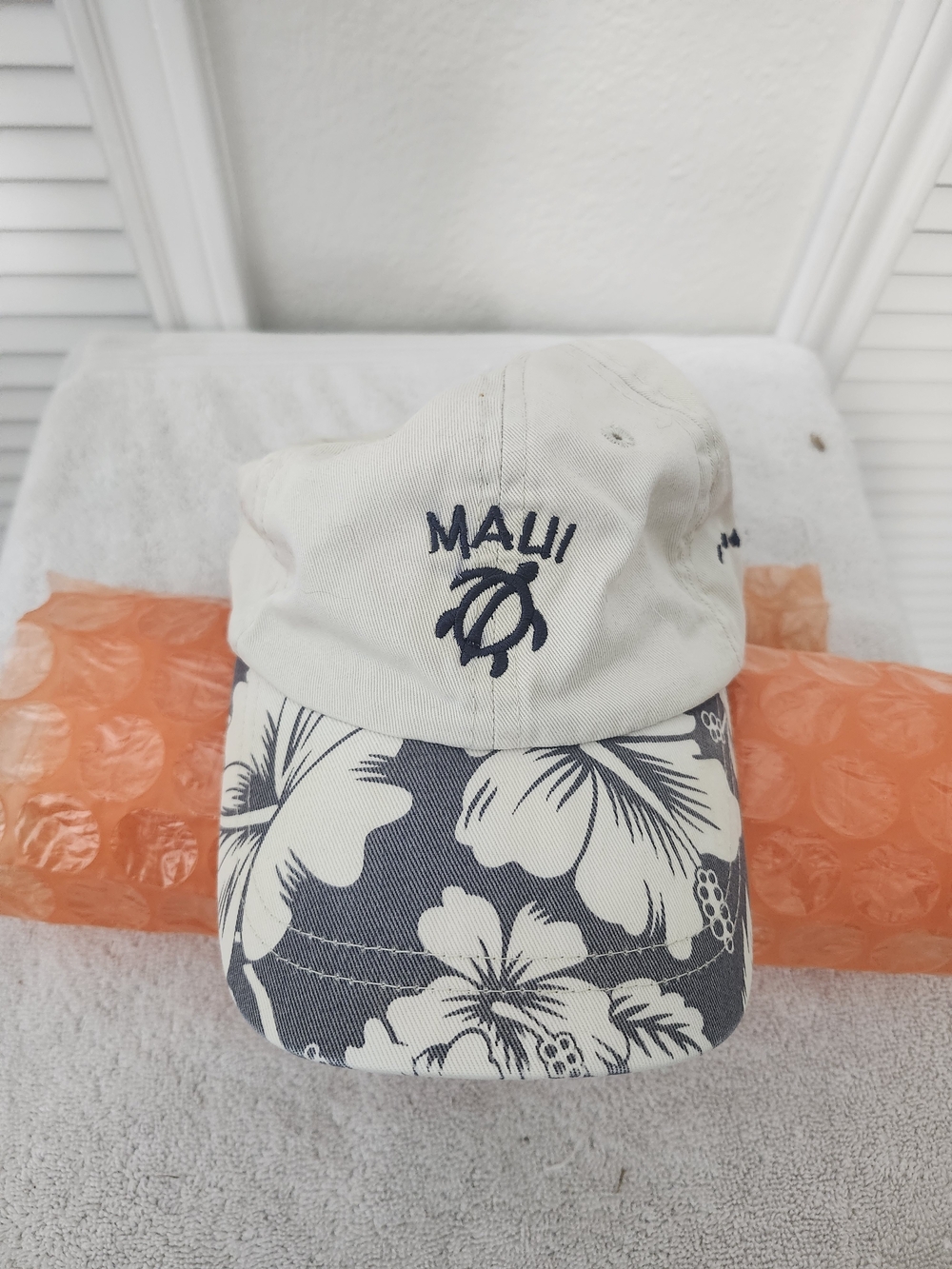 Ladies Floral Baseball Cap - Cream and Navy